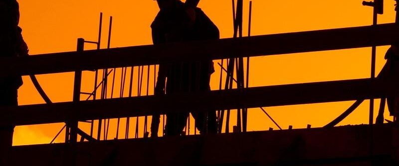 Kursy operatorów maszyn budowlanych